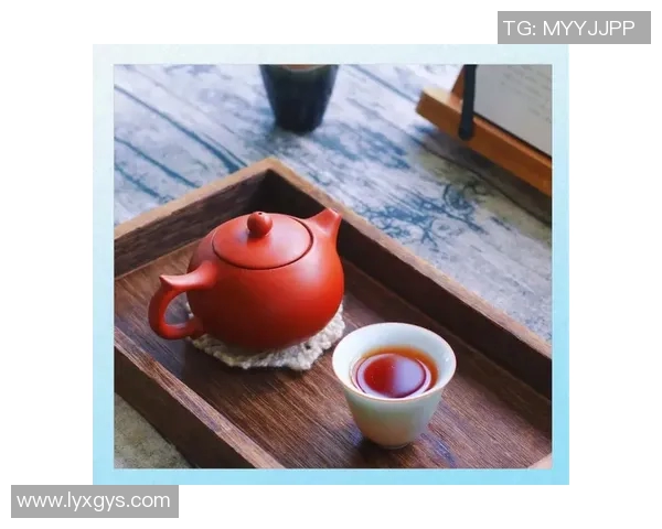 茶堂韵味：在茶香与闲聊中品味时光的静谧与深远